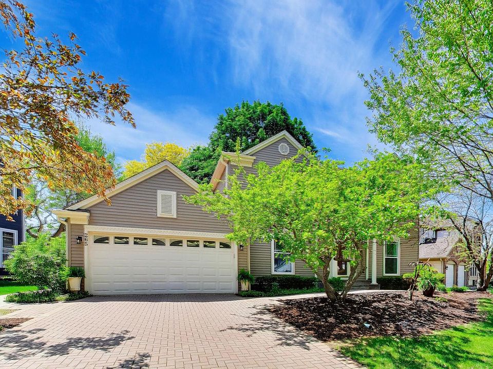 1st image of 265 Southfield Dr