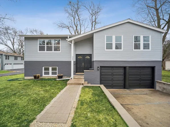 349 Park Ave, Cary, IL 60013