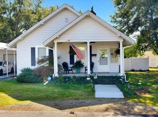 22 Iselin St, Liberty, SC 29657