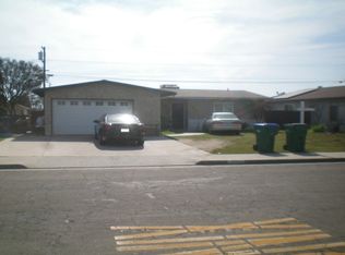 2103 Hillcrest St, Selma, CA 93662