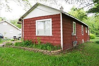 1st image of 893 E G Ave