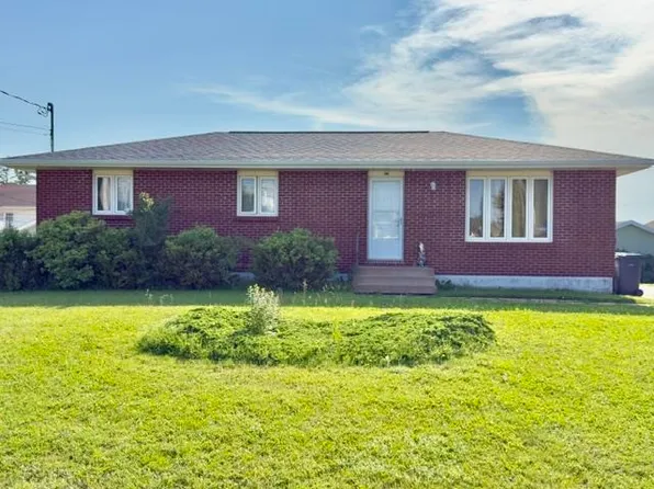 56 Gamble Ave, Summerside, PE C1N 5V7