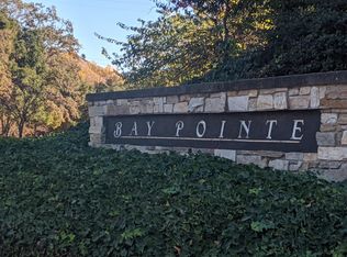 230 Sunset Dr, Hercules, CA 94547
