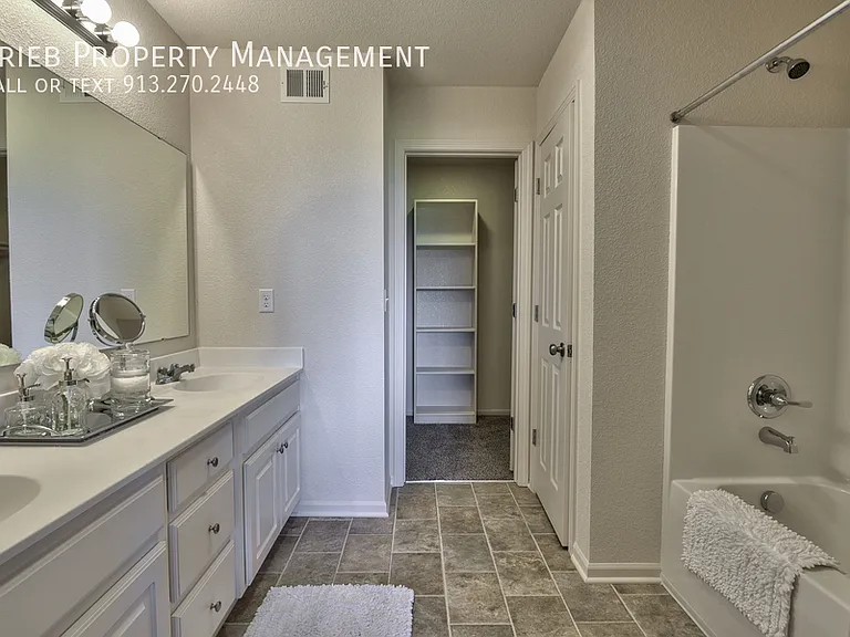 22062 W 124th Pl #2 — Photo 16