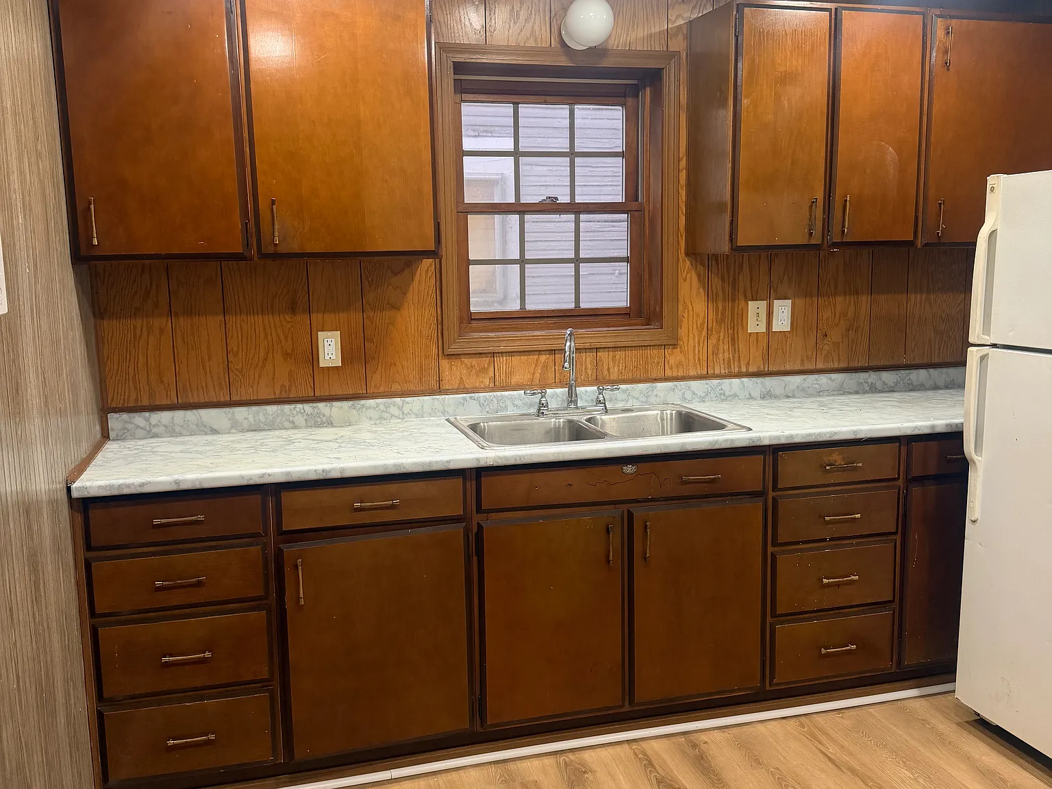 3 bed, 1080 sqft, $1,250 — Photo 2