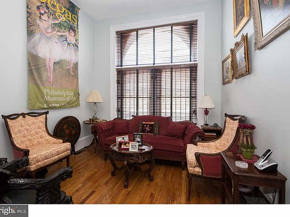 5th image of 749 Corinthian Ave