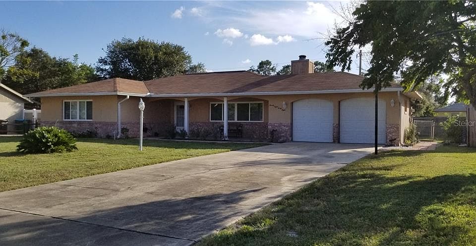 1st image of 2848 W Huron Dr