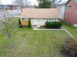 7959 N Nora Ave, Niles, IL 60714