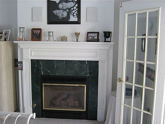 Master Bdrm Fireplace