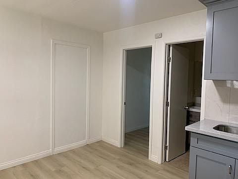 2nd image of 1916 S San Antonio Ave #1