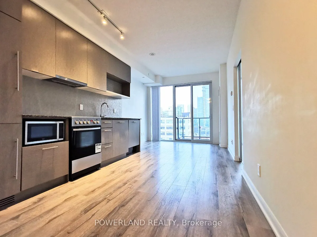 Building Photo - 435 Richmond St W #1107