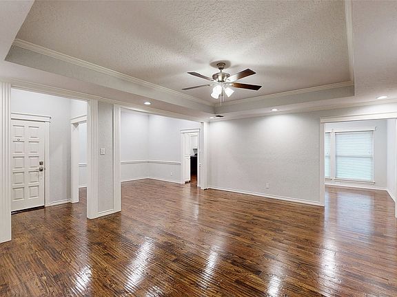 2nd image of 3713 Teal Ln