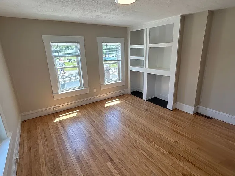 21 Lincoln Street — Photo 8