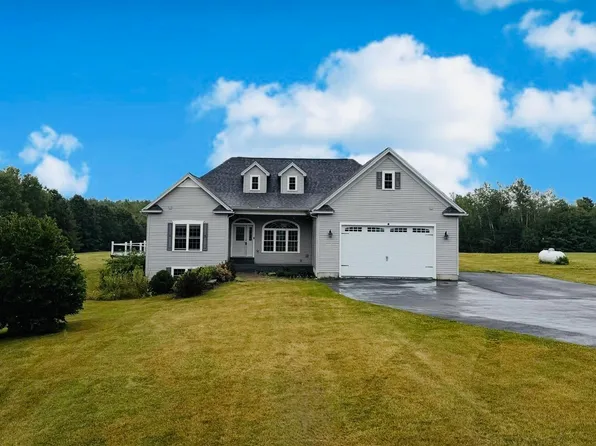 786 Calkins Rd, Peru, NY 12972