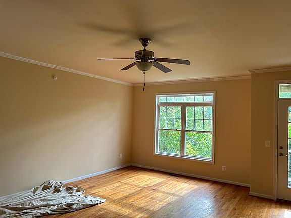 Living room opening out to the Lower Balcony