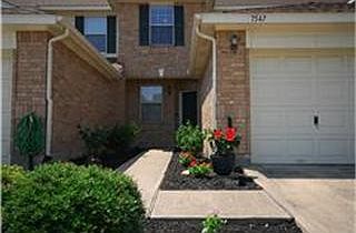 1st image of 7547 Park Bend Ln