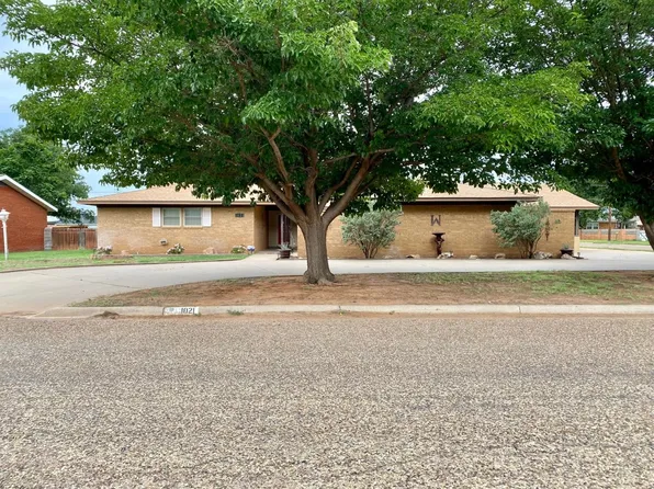 1021 N Ave E, Denver City, TX 79323