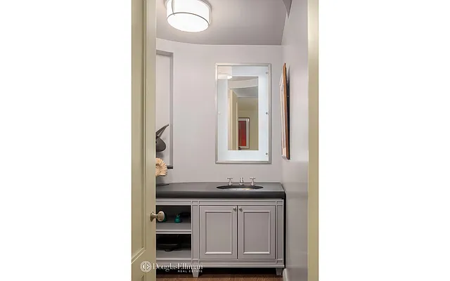 Sold by Douglas Elliman | media 20