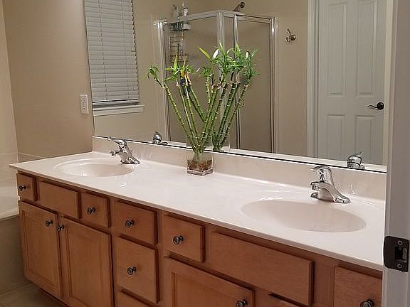5th image of 6555 Bainbridge Way