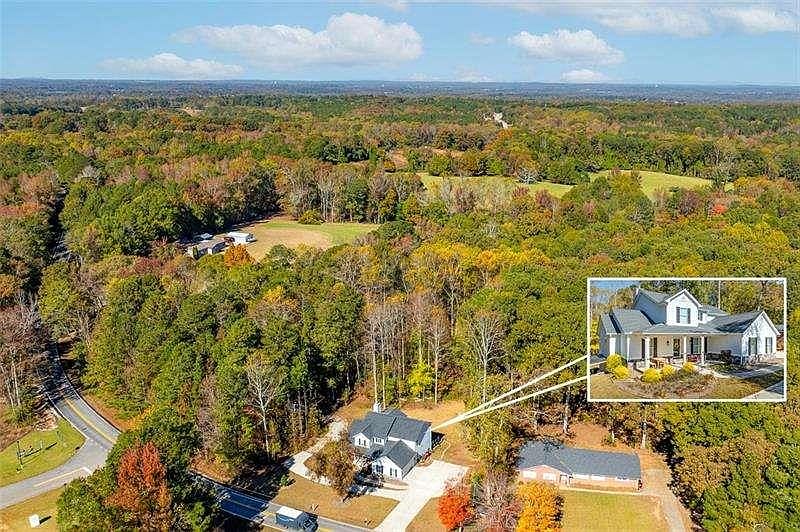 1st image of 629 Dee Kennedy Rd