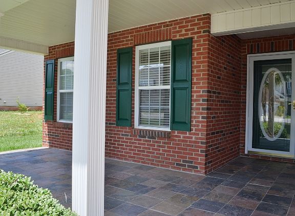 3rd image of 2324 Wexford Way