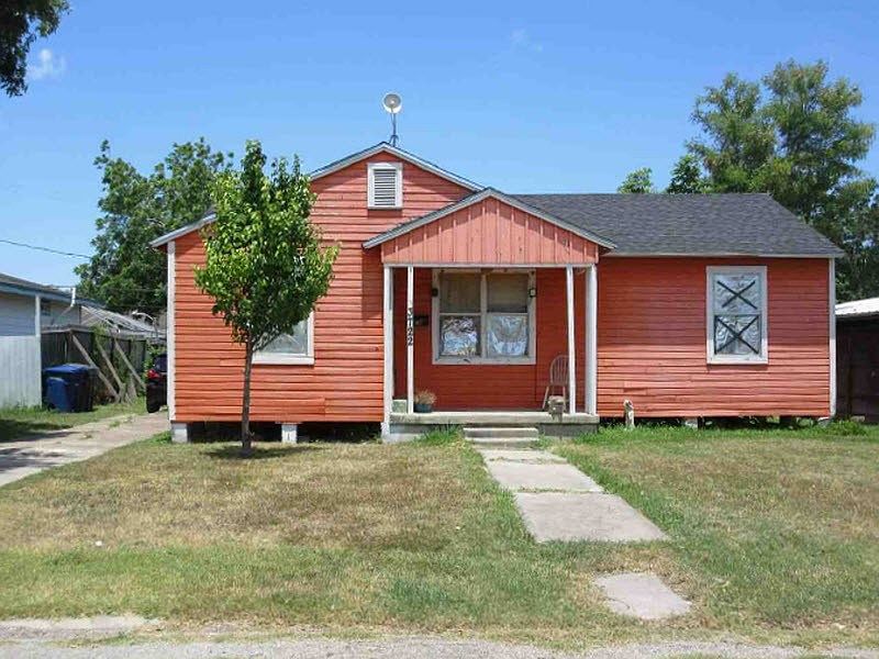 1st image of 3722 Liberty Dr