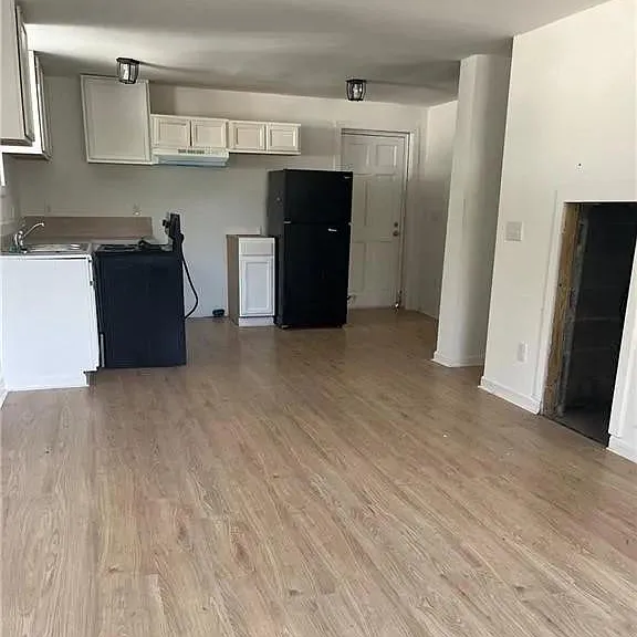 108 E Old Post Rd — Photo 6