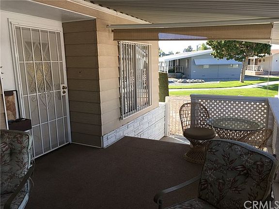 3rd image of 1219 Bishop Dr