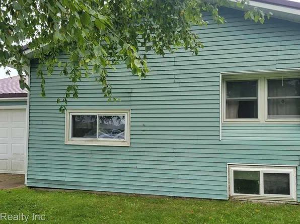 8974 Belsay Rd, Millington, MI 48746