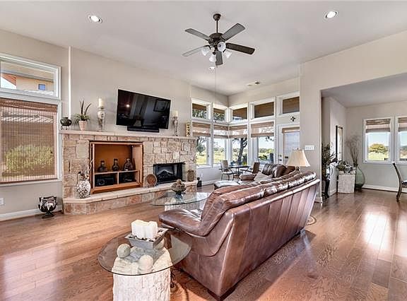 5th image of 2000 Kahala Sunset Dr