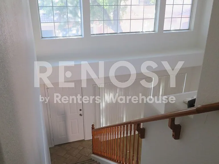 17606 N 17th Pl #1120 — Photo 5