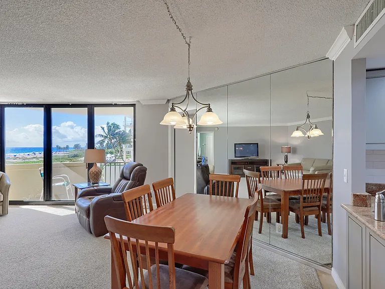 2800 N Ocean Dr #A — Photo 10