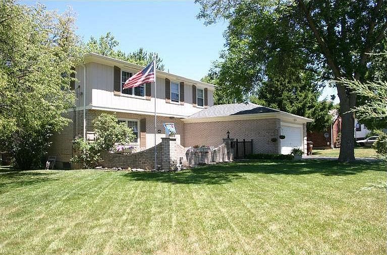 1st image of 1696 Clayburn Cir