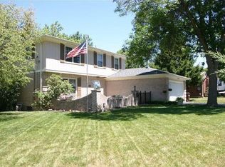 1696 Clayburn Cir, Cincinnati, OH 45240