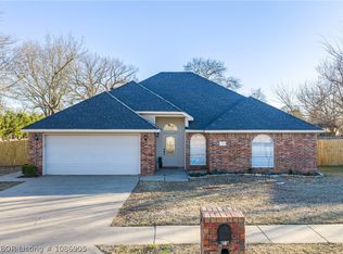 101 Lexington Way, Barling, AR 72923