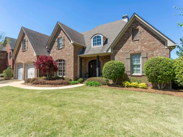 4274 Hamlin Pl, Vestavia, AL 35242