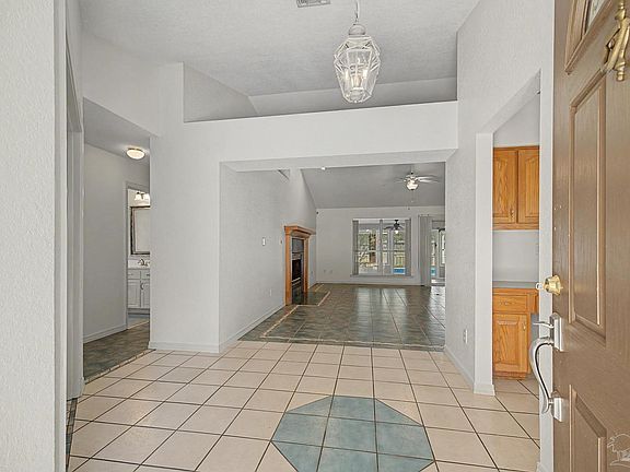 3rd image of 2300 Caddy Shack Ln