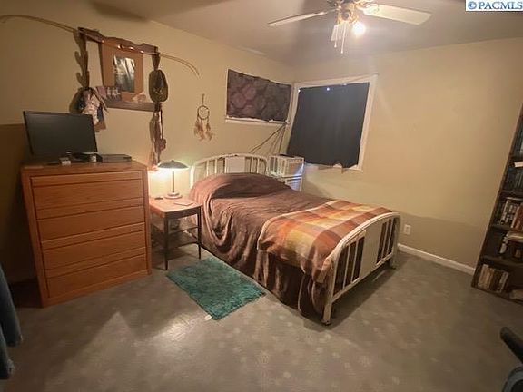 3rd image of 512 S Crystal Ave