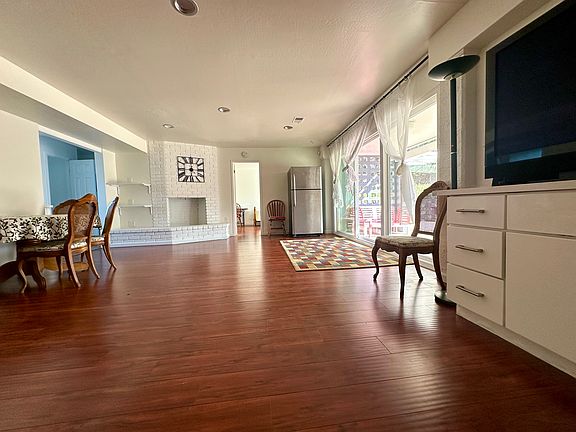 4th image of 27263 Fairview Ave #1