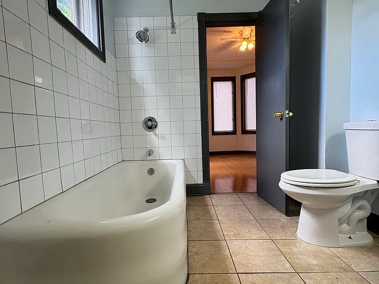 3270 Bell St — Photo 16