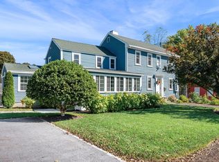 20 Summer St #20, Ipswich, MA 01938