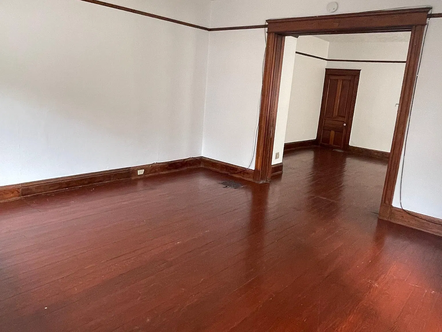 310 Warner St — Photo 3