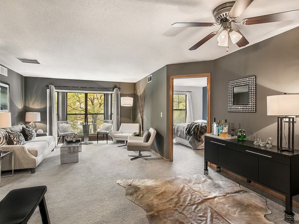 740 W Wisconsin Ave #1-209