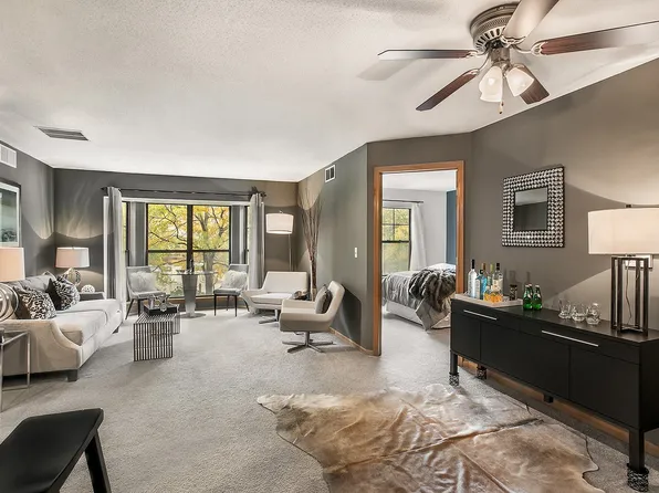 Library Hill Apartments