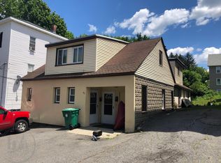 40 Park St #1, Clinton, MA 01510