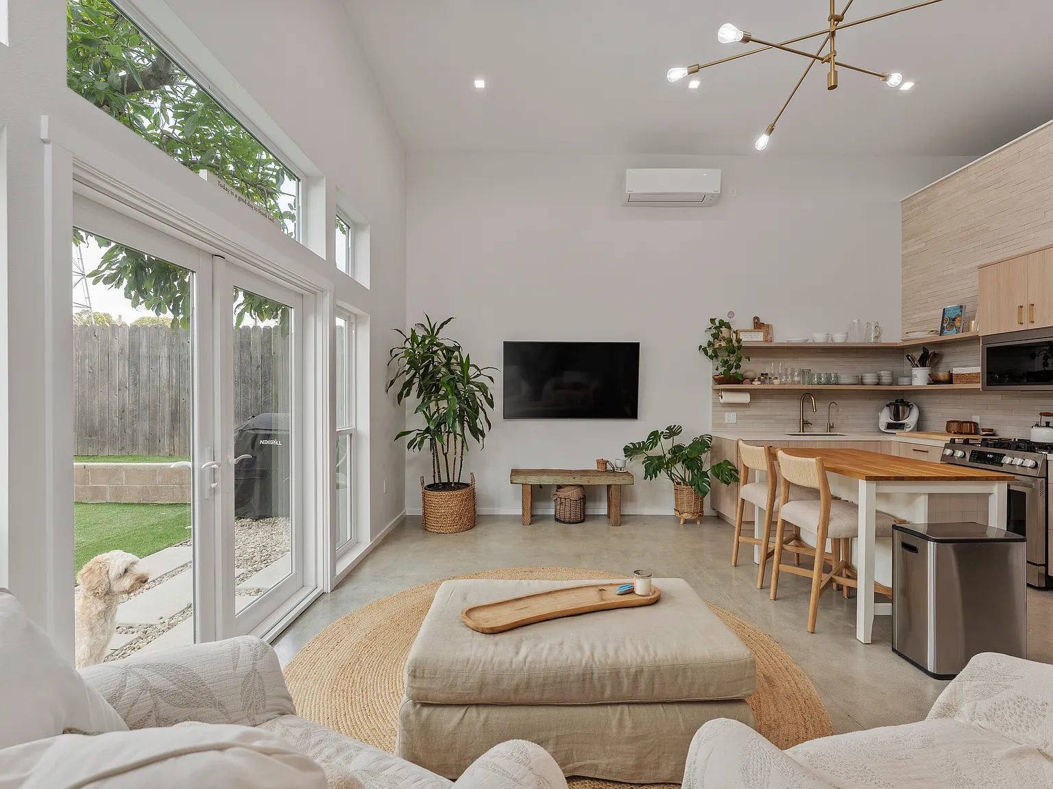 6553A Albatross St, Ventura — Photo 2