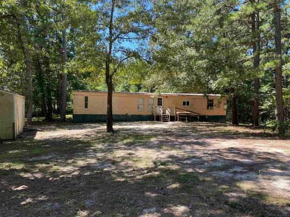 90 Potemdyke Rd, Cave City, AR 72521