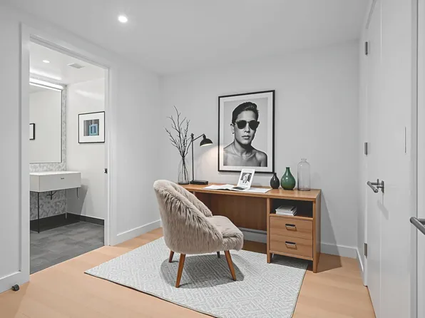 225 West 28th Street image 3 of 26