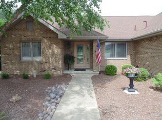 62 Bergamo Ln, Crown Point, IN 46307
