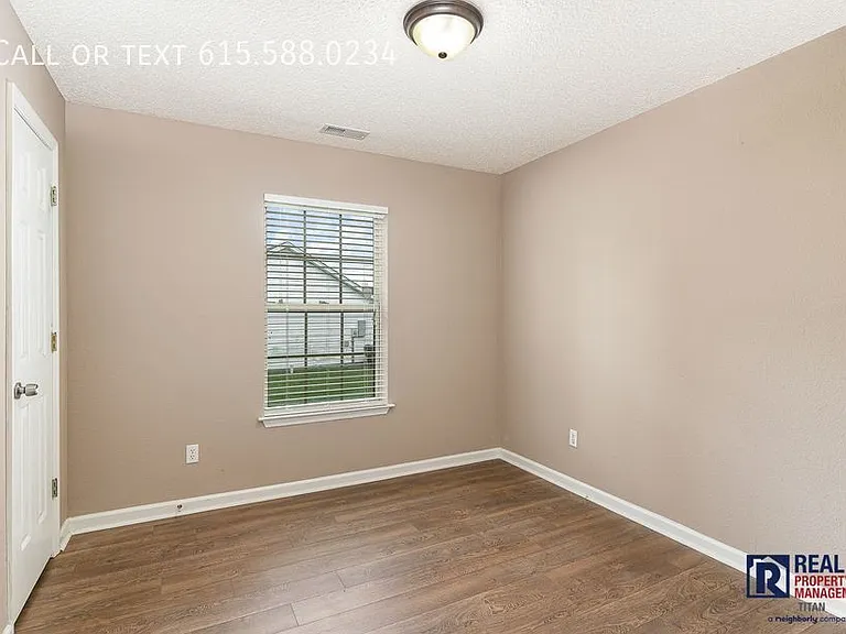 2824 Canary Ct — Photo 11